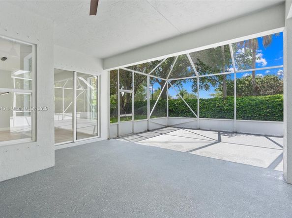 4629 Mariners Cove Dr, Wellington FL 33449