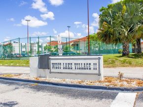 540 W Park Dr 201, Miami FL 33172