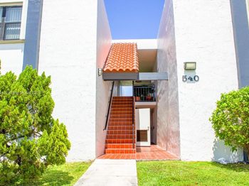 540 W Park Dr