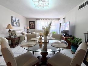 540 W Park Dr 201, Miami FL 33172
