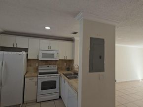 13926 SW 175th Ter, Miami FL 33177