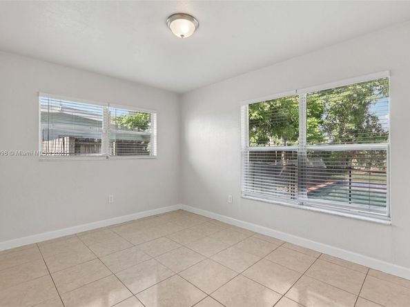 19110 N Miami Ave, Miami Gardens FL 33169