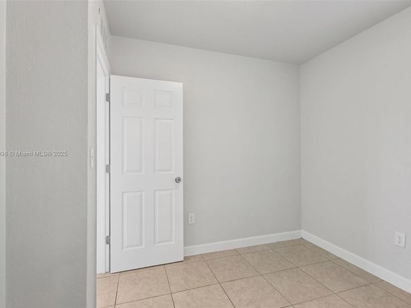 19110 N Miami Ave, Miami Gardens FL 33169