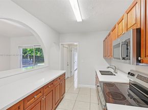 19110 N Miami Ave, Miami Gardens FL 33169