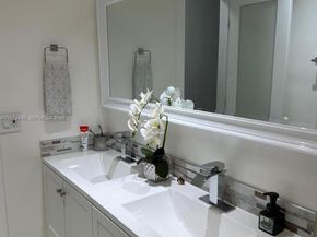 17351 NW 29th Ave, Miami Gardens FL 33056