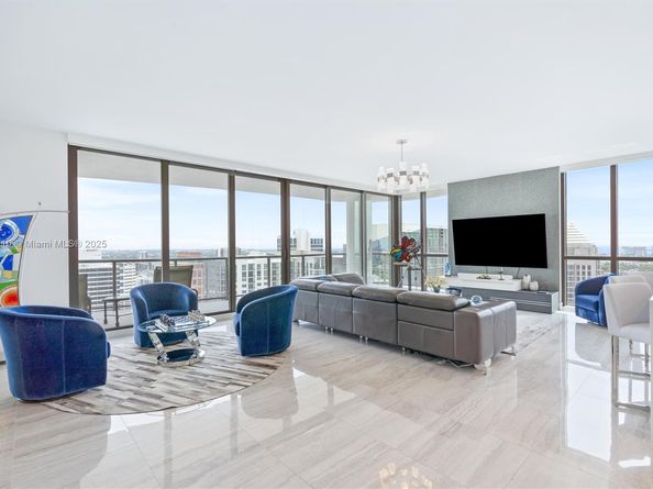 100 E Las Olas Blvd 3201, Fort Lauderdale FL 33301