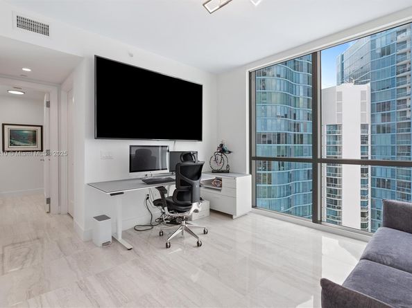 100 E Las Olas Blvd 3201, Fort Lauderdale FL 33301