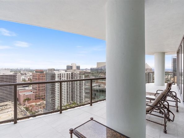 100 E Las Olas Blvd 3201, Fort Lauderdale FL 33301