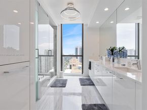 100 E Las Olas Blvd 3201, Fort Lauderdale FL 33301