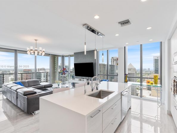 100 E Las Olas Blvd 3201, Fort Lauderdale FL 33301