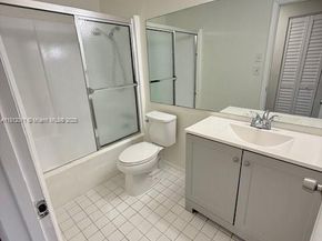 9423 NW 65th St E2, Tamarac FL 33321