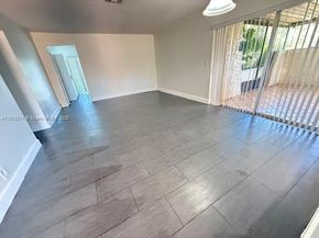 9423 NW 65th St E2, Tamarac FL 33321