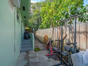 3712 SW 12th Ct, Fort Lauderdale FL 33312