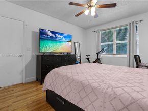 595 Racquet Club Rd 7419, Weston FL 33326