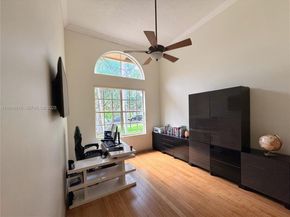 375 Sabal Way, Weston FL 33326