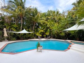 375 Sabal Way, Weston FL 33326