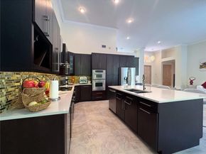 375 Sabal Way, Weston FL 33326