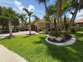 375 Sabal Way, Weston FL 33326