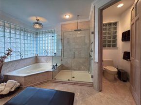 375 Sabal Way, Weston FL 33326