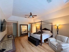 375 Sabal Way, Weston FL 33326