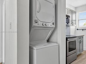 7207 Bay Drive 25, Miami Beach FL 33141