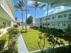 7207 Bay Drive 25, Miami Beach FL 33141