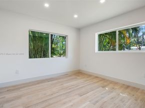 1917 N Swinton Ave, Delray Beach FL 33444