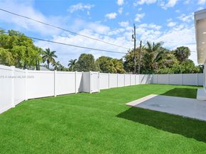 1917 N Swinton Ave, Delray Beach FL 33444