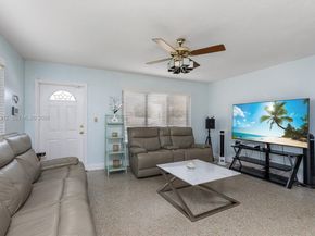 6200 SW 18th St, North Lauderdale FL 33068