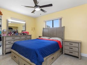 6200 SW 18th St, North Lauderdale FL 33068