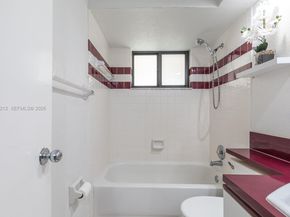 6200 SW 18th St, North Lauderdale FL 33068