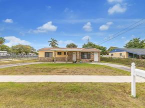 6200 SW 18th St, North Lauderdale FL 33068