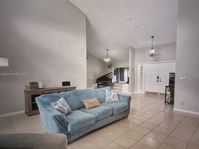 8180 NW 51st Pl, Coral Springs FL 33067