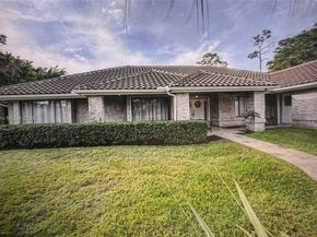 8180 NW 51st Pl, Coral Springs FL 33067