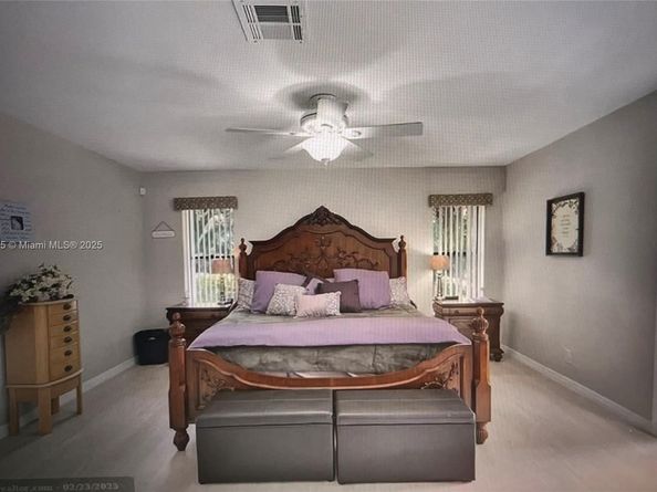 8180 NW 51st Pl, Coral Springs FL 33067