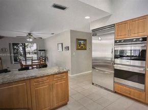 8180 NW 51st Pl, Coral Springs FL 33067