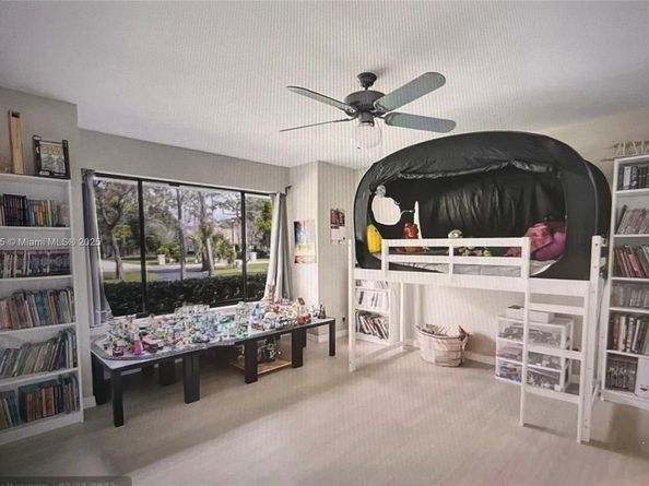 8180 NW 51st Pl, Coral Springs FL 33067