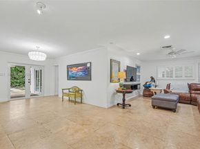 8600 SW 162nd St, Palmetto Bay FL 33157