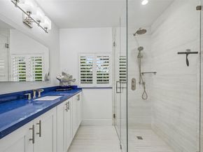 8600 SW 162nd St, Palmetto Bay FL 33157