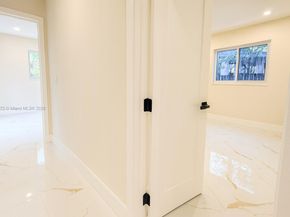 3801 NE 16th Ter, Oakland Park FL 33334