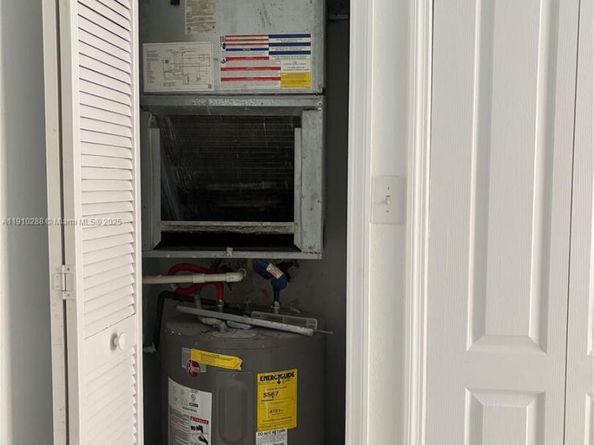 17710 NW 73rd Ave 20220, Hialeah FL 33015