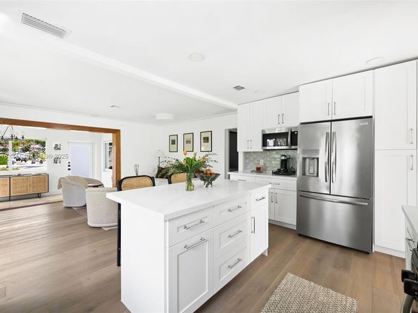 520 SW 12th Ct, Fort Lauderdale FL 33315