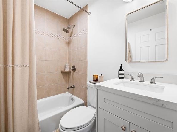 520 SW 12th Ct, Fort Lauderdale FL 33315