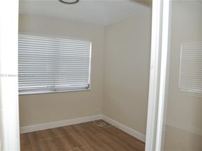 2405 NW 54th St, Tamarac FL 33309