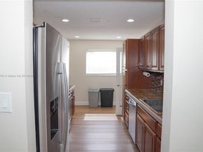 2405 NW 54th St, Tamarac FL 33309