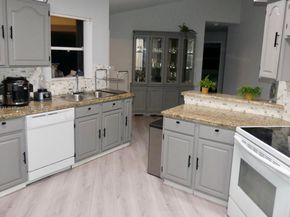 1550 SW 52nd Ter, Plantation FL 33317