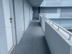 8251 NW 8th St 418, Miami FL 33126