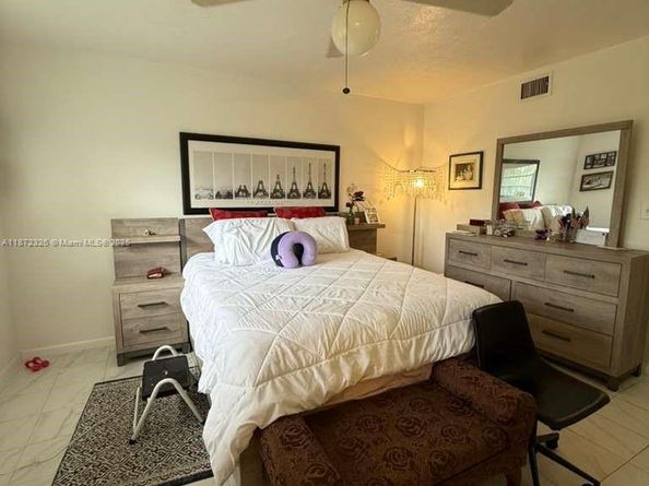 1200 Tallwood Ave 305, Hollywood FL 33021