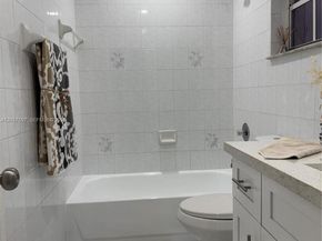 1107 NW 132nd Ct, Miami FL 33182