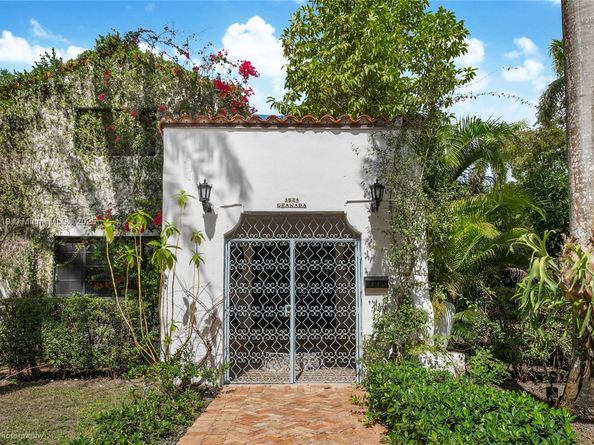 1624 Granada Blvd, Coral Gables FL 33134